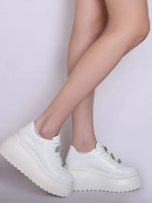 Amara White Casual Shoes