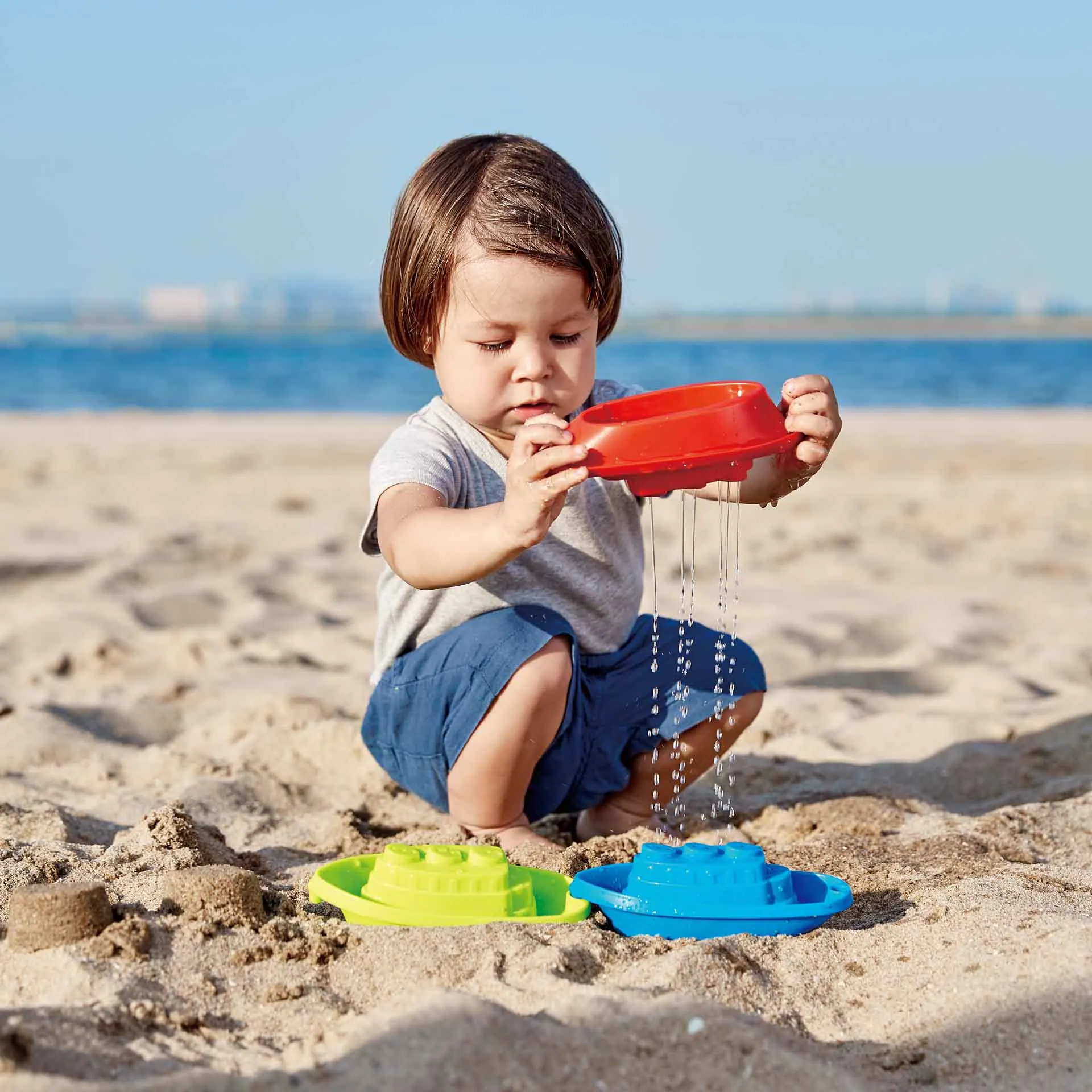 Hape Beach & Bath Boats