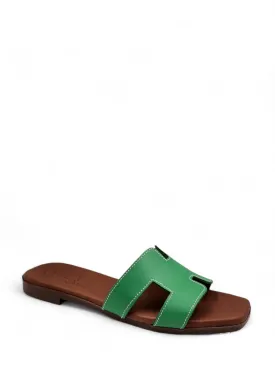 Oh! Ohmes Flats Sandals