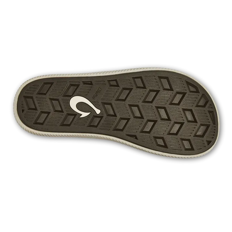 Olukai Ulele Men’s Beach Sandals