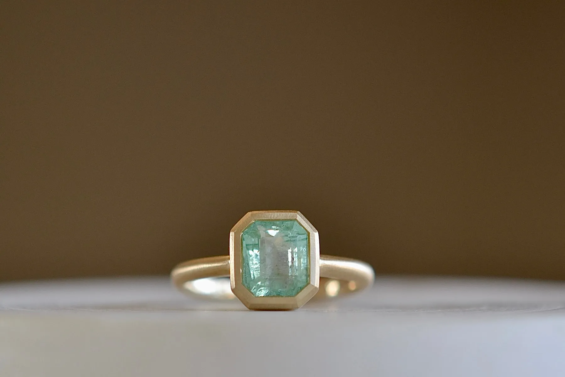 Simple Emerald Ring