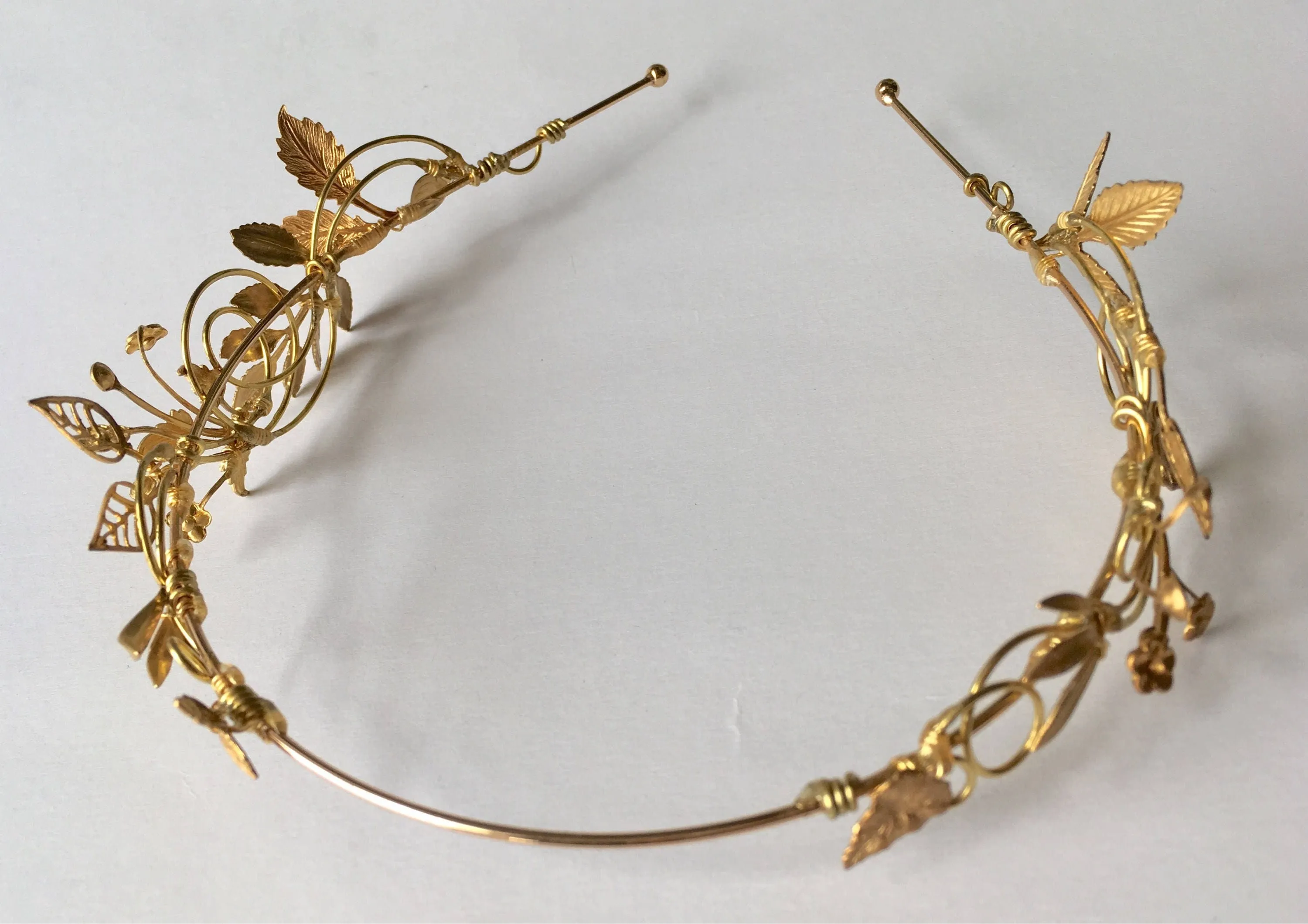 The TITANIA Leaf Headband