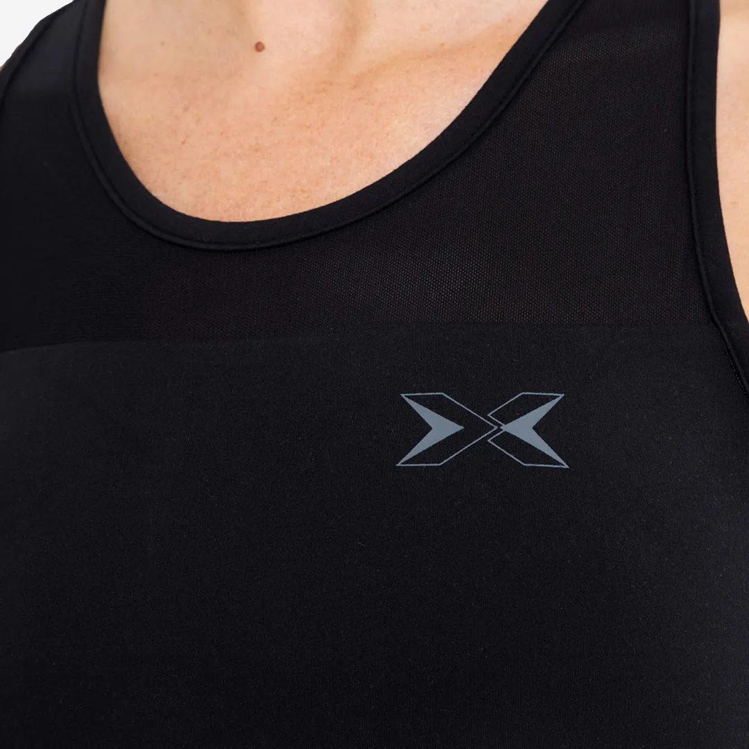 Women's sports top